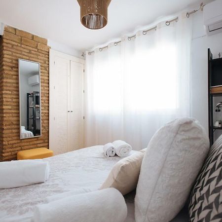 Cozy Attic With Terrace- 1Bd 1Bth- San Vicente Apartment Seville Ngoại thất bức ảnh