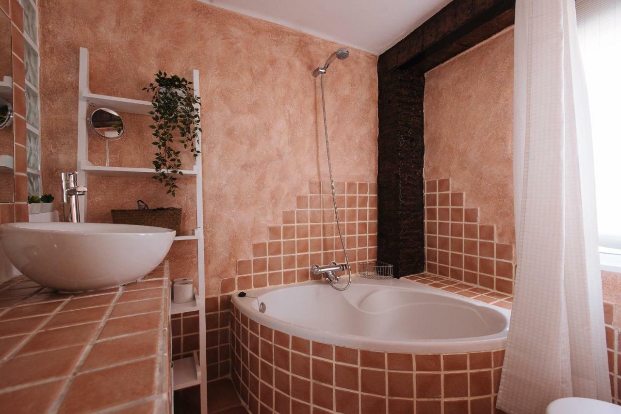 Cozy Attic With Terrace- 1Bd 1Bth- San Vicente Apartment Seville Ngoại thất bức ảnh