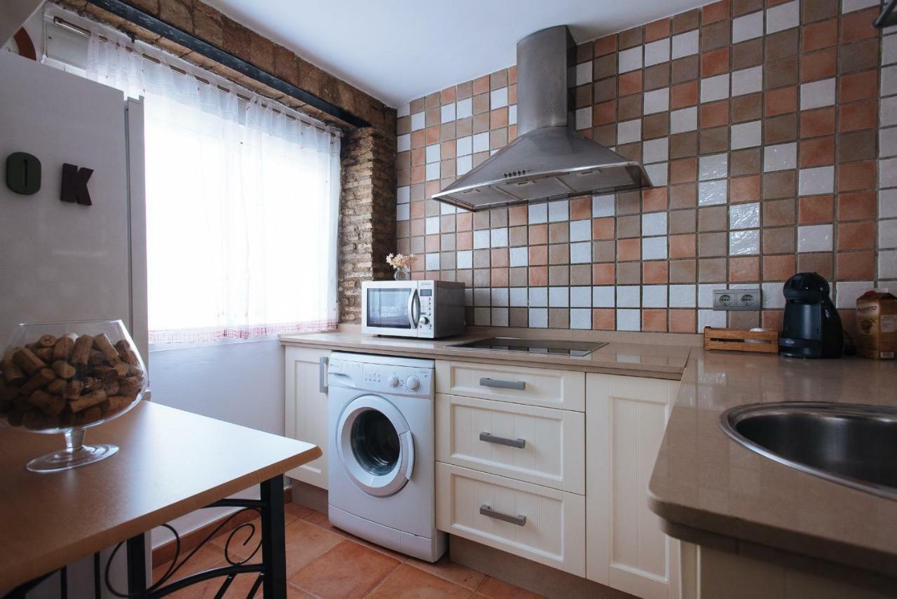 Cozy Attic With Terrace- 1Bd 1Bth- San Vicente Apartment Seville Ngoại thất bức ảnh