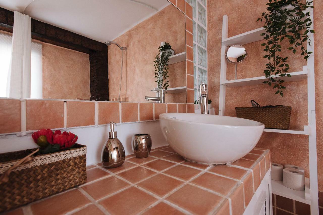 Cozy Attic With Terrace- 1Bd 1Bth- San Vicente Apartment Seville Ngoại thất bức ảnh