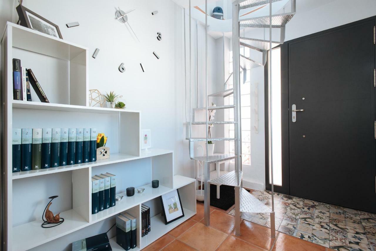 Cozy Attic With Terrace- 1Bd 1Bth- San Vicente Apartment Seville Ngoại thất bức ảnh